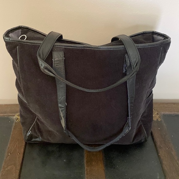 thirty-one Handbags - 🖤 Black corduroy Cindy tote by thirty-one